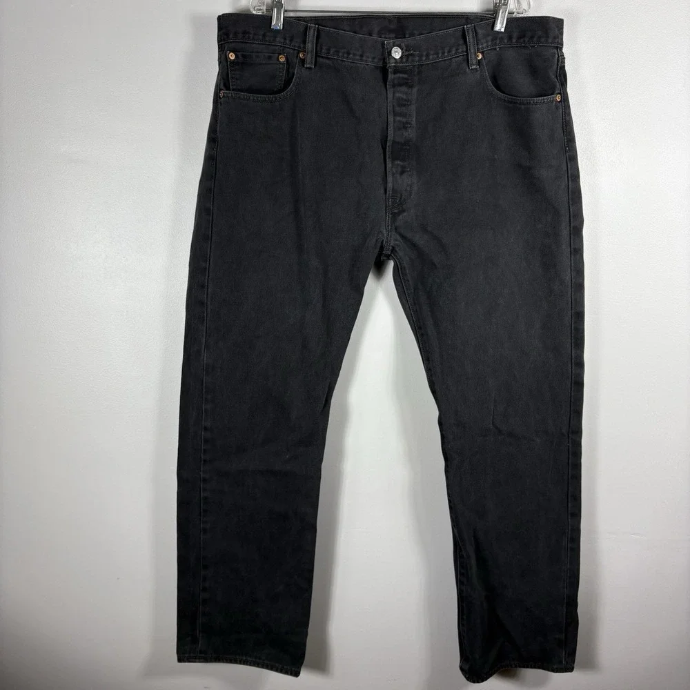 Levi's 501‎ Men's 42x32 Black Wash Button Fly Straight Leg Classic Denim Jeans